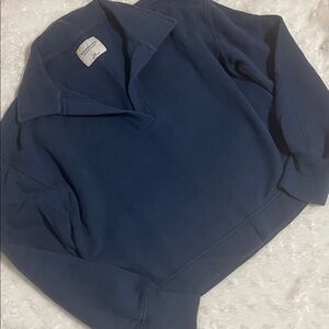 Abercrombie & Fitch Navy Blue Cropped Fleece Sweater